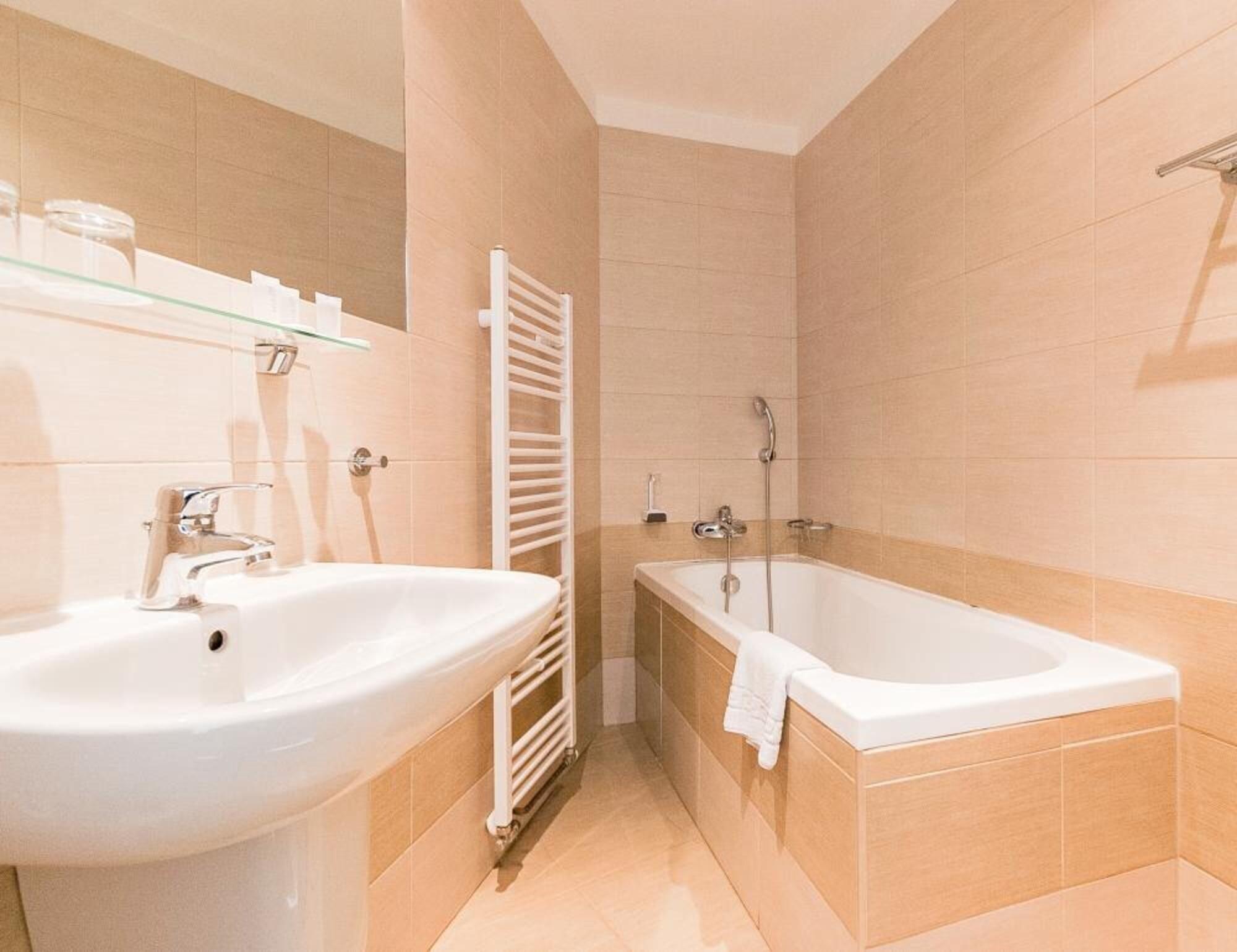 Hotel Gloria Prága Kültér fotó