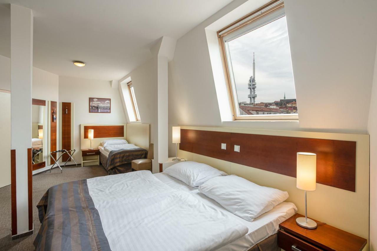 Hotel Gloria Prága Kültér fotó